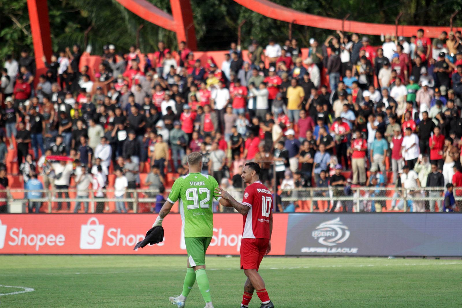 Prediksi Semen Padang FC vs PSM: Momentum Tren Positif Laga Kandang Kabau Sirah