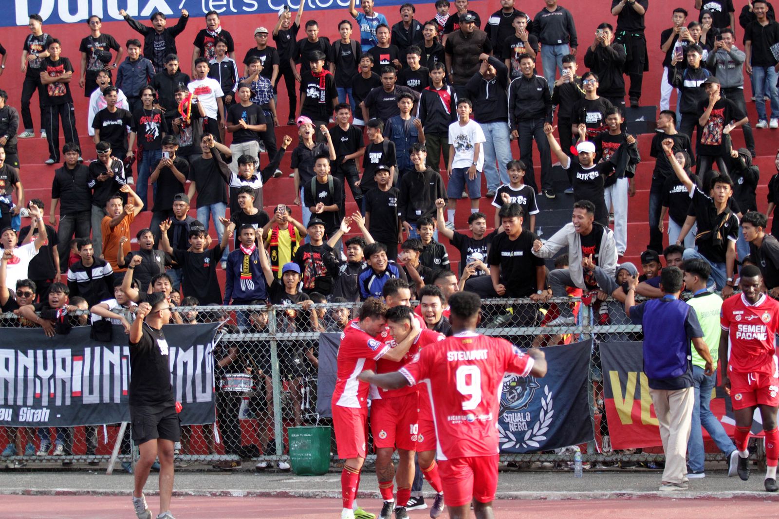 Penjualan Tiket Semen Padang FC Vs Persija Bakal Dinonasikan untuk Korban Banjir 
