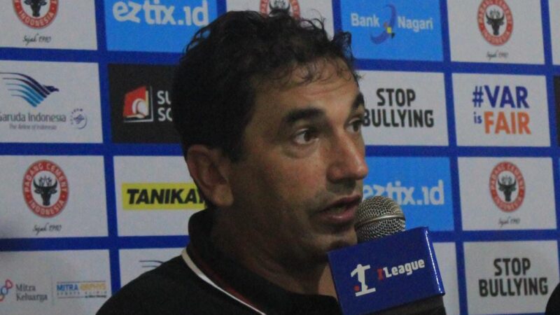 Semen Padang FC akan menjamu PSM Makassar pada pekan ketiga Liga Super League 2025/2026, Jumat (22/8/2025) di GOR Haji Agus Salim. Pelatih