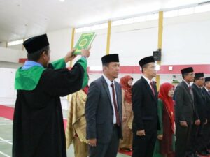 Universitas Islam Negeri (UIN) Imam Bonjol Padang resmi mengukuhkan jajaran pimpinan baru untuk periode 2025–2029 terhitung