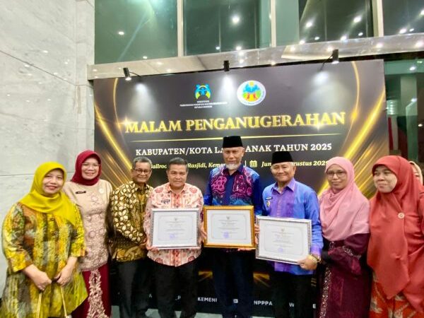 Agam Raih Penghargaan Kabupaten Layak Anak Peringkat Nindya 2025