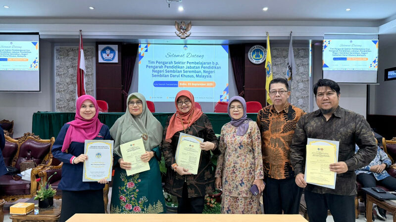 Guru Cemerlang dari Negeri Sembilan Kunjungi 3 Prodi Pascasarjana UNP