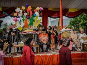 Rang Solok Baralek Gadang di Tengah Sawah, Mahyeldi: Perayaan Identitas Solok Sebagai Kota Agraris