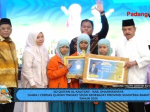 Siswa asal Dharmasraya meraih prestasi pada ajang Cerdas Quran tingkat Sumatra Barat yang digelar PadangTV, Kamis malam (11/9/2025).