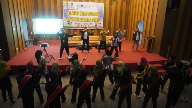 Dorong Anak jadi Agen Perubahan, Pemko Padang Bekali Capacity Building Forum Anak