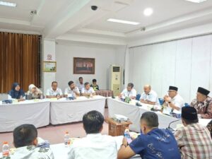 Kunjungi PT Lonsum dan BBPPTP Medan, Bupati Pasbar Cari Ketersediaan Benih Sawit Unggul