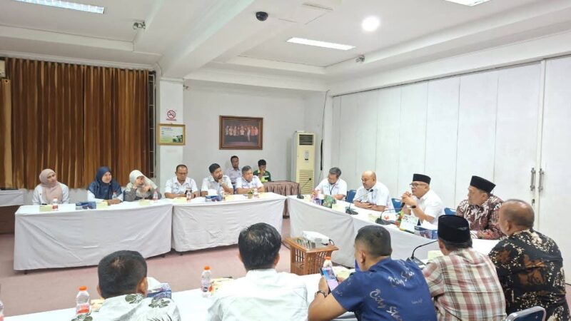 Kunjungi PT Lonsum dan BBPPTP Medan, Bupati Pasbar Cari Ketersediaan Benih Sawit Unggul