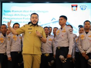 Silaturrahmi dengan Tenaga Alih Daya Pengamanan di Dishub, Wako Padang Tekankan Pentingnya Sinergi