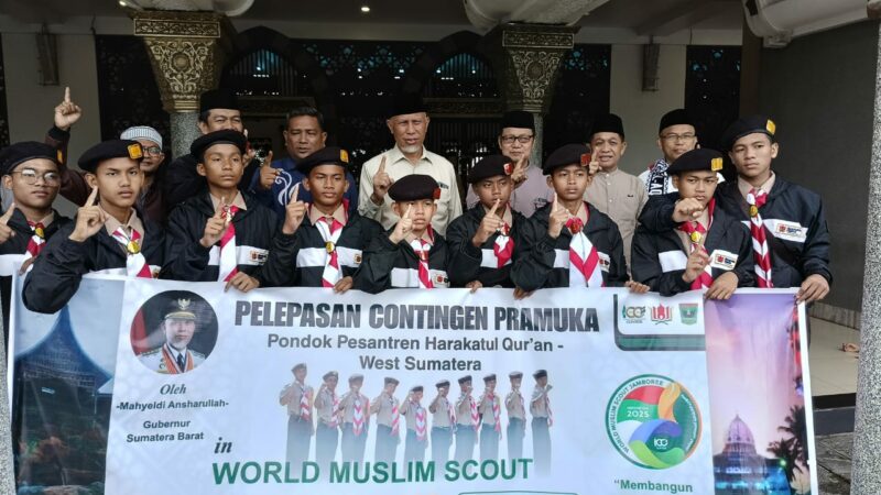 Lepas Kontingen Sumbar Ikuti WMSJ, Gubernur Mahyeldi Berpesan Jaga Marwah Minangkabau