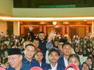 Buka PKKMB UBH, Wako Padang Beri Motivasi 1.370 Mahasiswa Baru