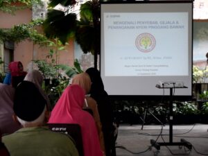 Cegah Lower Back Pain, SPH Lakukan Penyuluhan Kesehatan di Puskesmas Bungus Teluk Kabung