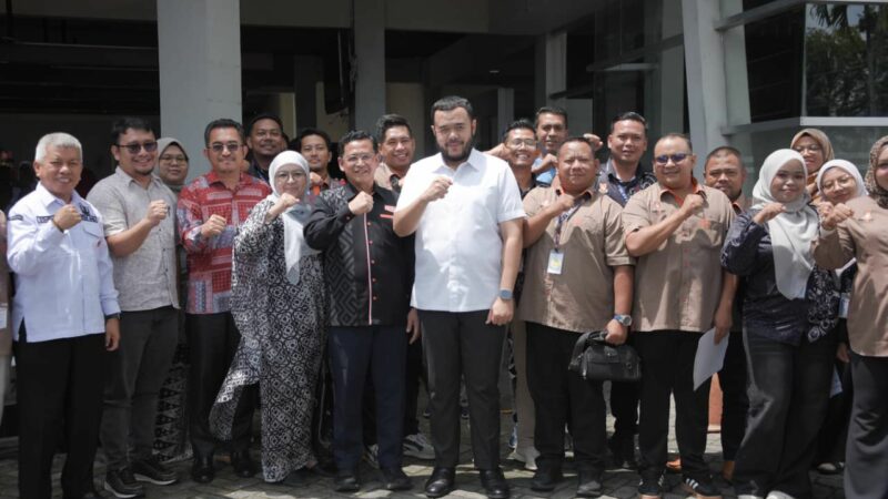 Wako Padang Fadly Amran Jamu Rombongan Organisasi Kepemudaan Asal Malaysia