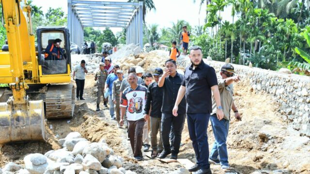 Wako Fadly Amran Tinjau Pengerjaan Oprit Jembatan di Batipuh Panjang