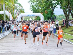 Meriahkan Dies Natalis ke-69, Ribuan Orang Ikuti Jalan Sehat dan UNAND Run