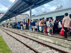 Momen Nataru, KAI Sumbar Catat Penjualan Tiket KA Pariaman Ekspres Tembus 171 Persen dalam Sehari