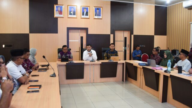 Pemko Padang mengadakan monitoring dan evaluasi (monev) terkait Implementasi Kawasan Tanpa Rokok (KTR). Kegiatan ini digelar di ruang