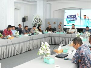 Wali Kota Padang, Fadly Amran menerima kunjungan Tim Badan Pemeriksa Keuangan (BPK) RI Perwakilan Sumatra Barat (Sumbar) di Gedung Putih Rumah