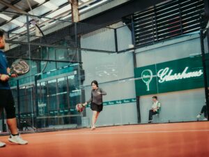 Lapangan padel pertama di Kota Padang Glasshaus akan segera grand opening pada Sabtu 20 September 2025 akhir pekan ini