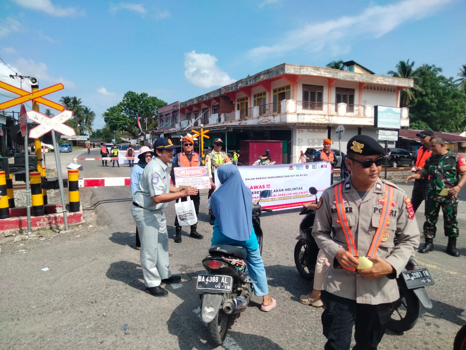 KAI Divre II Sumbar Gandeng Stakeholder Gelar Sosialisasi Disiplin di Perlintasan Sebidang