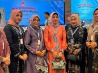 Ketua Dekranasda Dharmasraya, Rafnelly Rafki Marlon menghadiri Rapat Kerja Nasional (Rakernas) Dewan Kerajinan Nasional (Dekranas) Tahun 2025