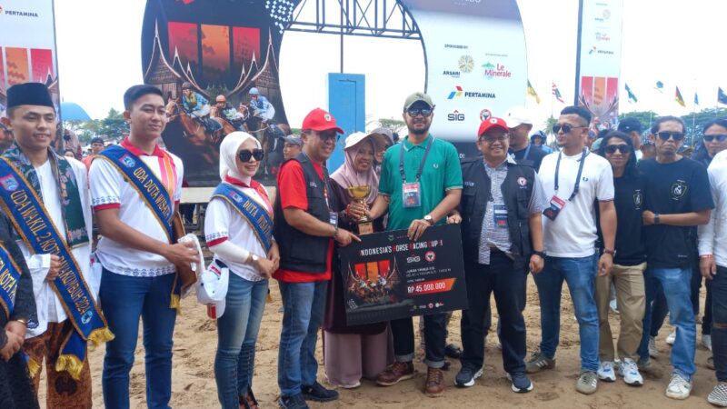 Kuda Romantic Spartan meraih juara I kelas 4 Tahun A/B- 1.600 meter, pada ajang pacu kuda Indonesia'S Horse Racing Cup II 2025