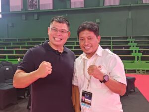 Mantan Petinju Nasional Chris John Ajak KONI Sumbar Hidupkan Kembali Ajang Tinju