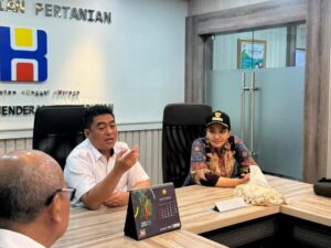 Bupati Dharmasraya Bahas Penguatan Sektor Perkebunan dengan Dirjen Perkebunan