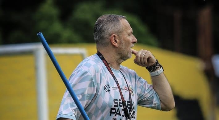 Benahi Pola Permainan, Dejan Antonic Siapkan Strategi Lawan Bhayangkara FC