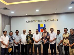 Bupati Dharmasraya Annisa Suci Ramadhani melakukan pertemuan dengan Direktur Jenderal Perkebunan Kementerian Pertanian RI, Abdul Roni Angkat