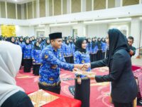 Bupati Dharmasraya Lantik 180 Pegawai PPPK untuk Guru dan Tenaga Kesehatan