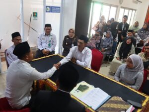 Tak Biasa, 6 Pasang Pengantin di Dharmasraya Akad Nikah di Kantor Kejaksaan