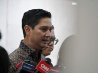 Ketua Fraksi Partai Gerindra DPR RI, Budisatrio Djiwandono menyampaikan belasungkawa dan keprihatinan yang mendalam atas jatuhnya korban jiwa