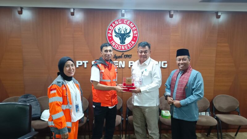 Kapusdal LH Sumatera Kunjungi PT Semen Padang, Dorong Kolaborasi Atasi Sampah Danau Singkarak