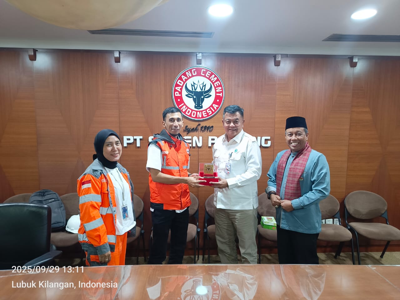 Kapusdal LH Sumatera Kunjungi PT Semen Padang, Dorong Kolaborasi Atasi Sampah Danau Singkarak