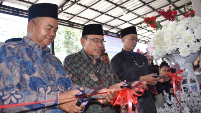 Wawako Padang Resmikan Gedung Baru PT KRIS