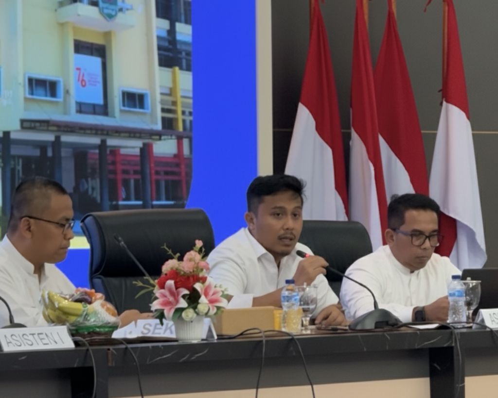 Rapat Bersama OPD, Wagub Sumbar Tekankan Inovasi dan Kolaborasi untuk Tingkatkan PAD