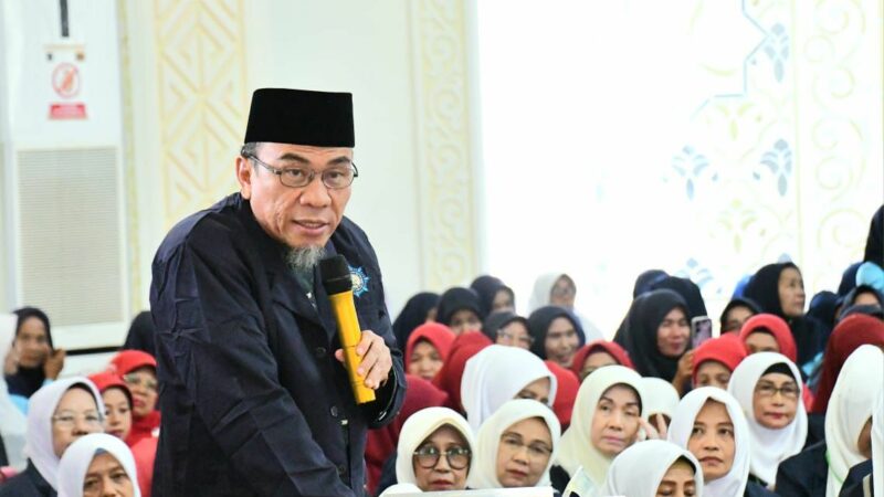 Wawako Maigus Nasir Hadiri Pengukuhan Majelis Taklim Yasin Kota Padang Periode 2025-2030