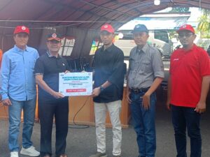 PT Semen Padang Salurkan 250 Zak Semen untuk Korban Angin Puting Beliung di Kota Solok
