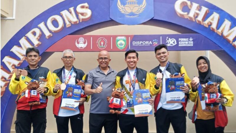 3 Medali Perunggu Disumbangkan Cabor Badminton Sumbar di PORNAS KORPRI 2025