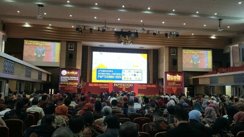 Konferensi PAPTEKINDO di UNP, Dorong Sinkronisasi Pendidikan Vokasi dengan Dunia Kerja