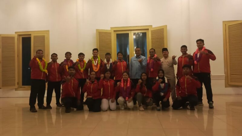 PON Beladiri 2025: Tempuh Perjalanan 4 Hari dari Kudus, Tim Sambo Sumbar Bawa 3 Medali Emas