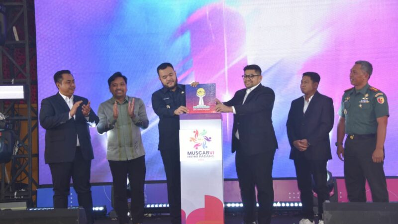 Buka Muscab HIPMI Kota Padang, Fadly Amran: Perlu Sinergi Pemerintah dan Pelaku Usaha