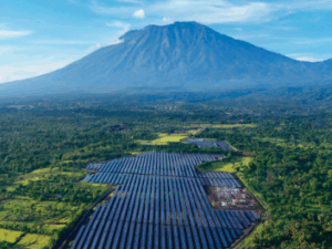 Transisi Energi Terbarukan di Indonesia Dibajak Konglomerasi Bisnis Energi Kotor