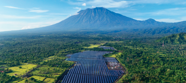 Transisi Energi Terbarukan di Indonesia Dibajak Konglomerasi Bisnis Energi Kotor