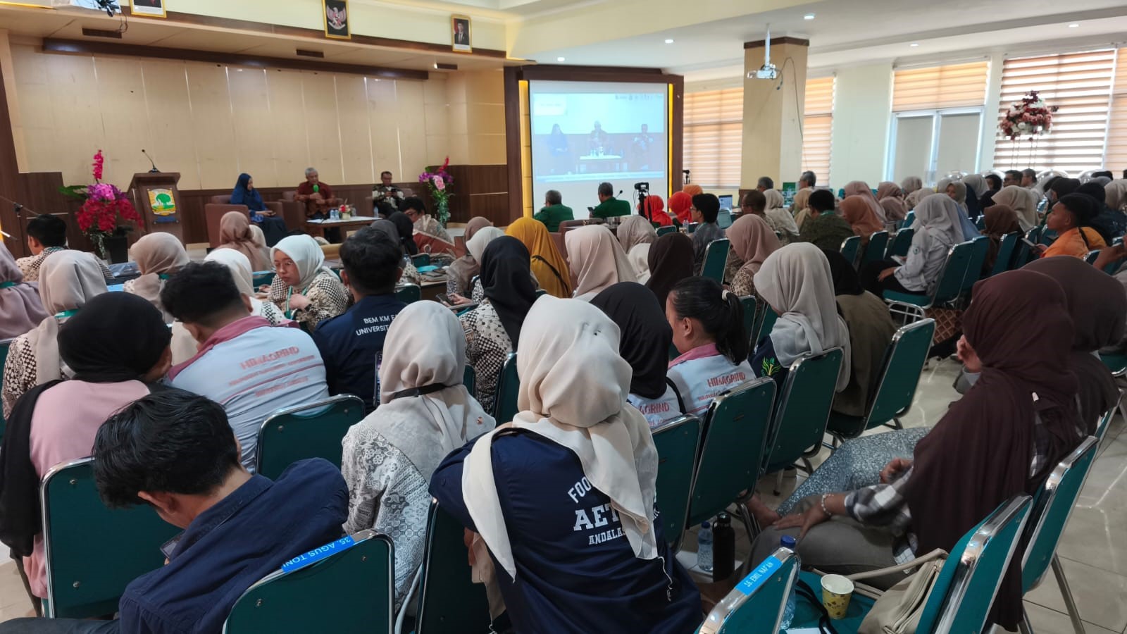 Sinergi Kearifan Lokal, Inovasi Teknologi, dan Hilirisasi: SINTETA 2025 FATETA Unand Dorong Ketahanan Pangan dan Keberlanjutan Pertanian Indonesia