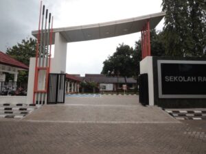 Rifki Nurwan Aziz, lulusan Universitas Pendidikan Indonesia (UPI) Bandung yang melanjutkan studi ke Australia, kembali ke