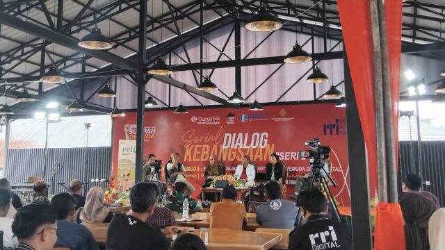 Menggugah Spirit Pemuda di Era Digital: Dialog Kebangsaan dan Sarasehan Seri 2 di Bukittinggi