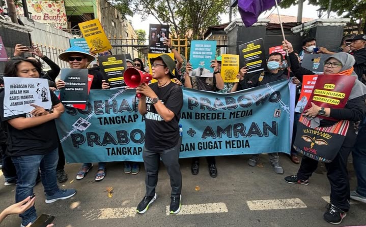 AJI Gelar Aksi Solidaritas Dukung Tempo Melawan Gugatan Rp200 M Mentan