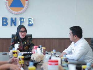 Wali Kota Solok Sampaikan Kebutuhan Peralatan Kebencanaan ke BNPB