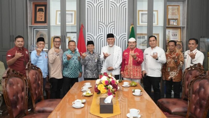 Gubernur Sumbar Mahyeldi Sambut Ketua PTA Padang yang Baru